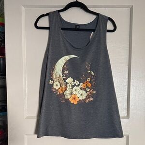 SHEIN Gray Floral Crescent Tank Top